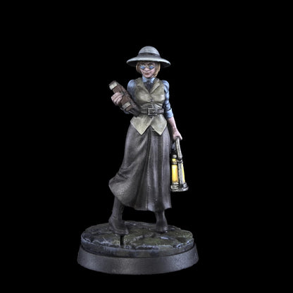 Veteran Explorer Female v1: 3D Resin printed Tabletop Model